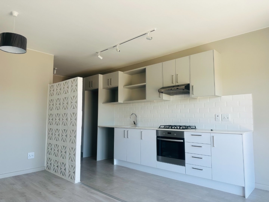 1 Bedroom Property for Sale in Table View Western Cape